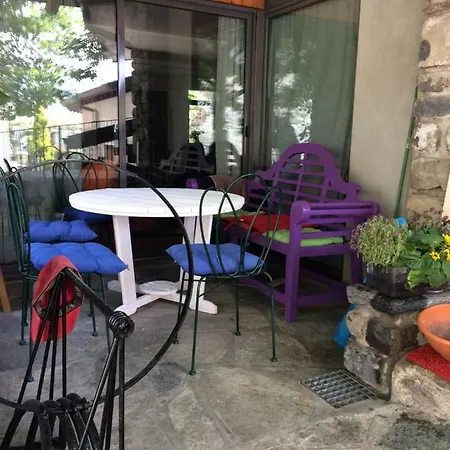 Apartment Arthouse Erno Veleso